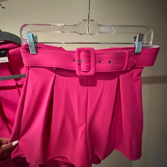 Hot Pink Blazer & High-Waisted Belted Shorts Set – Size M 💗 - Picture 3 of 4